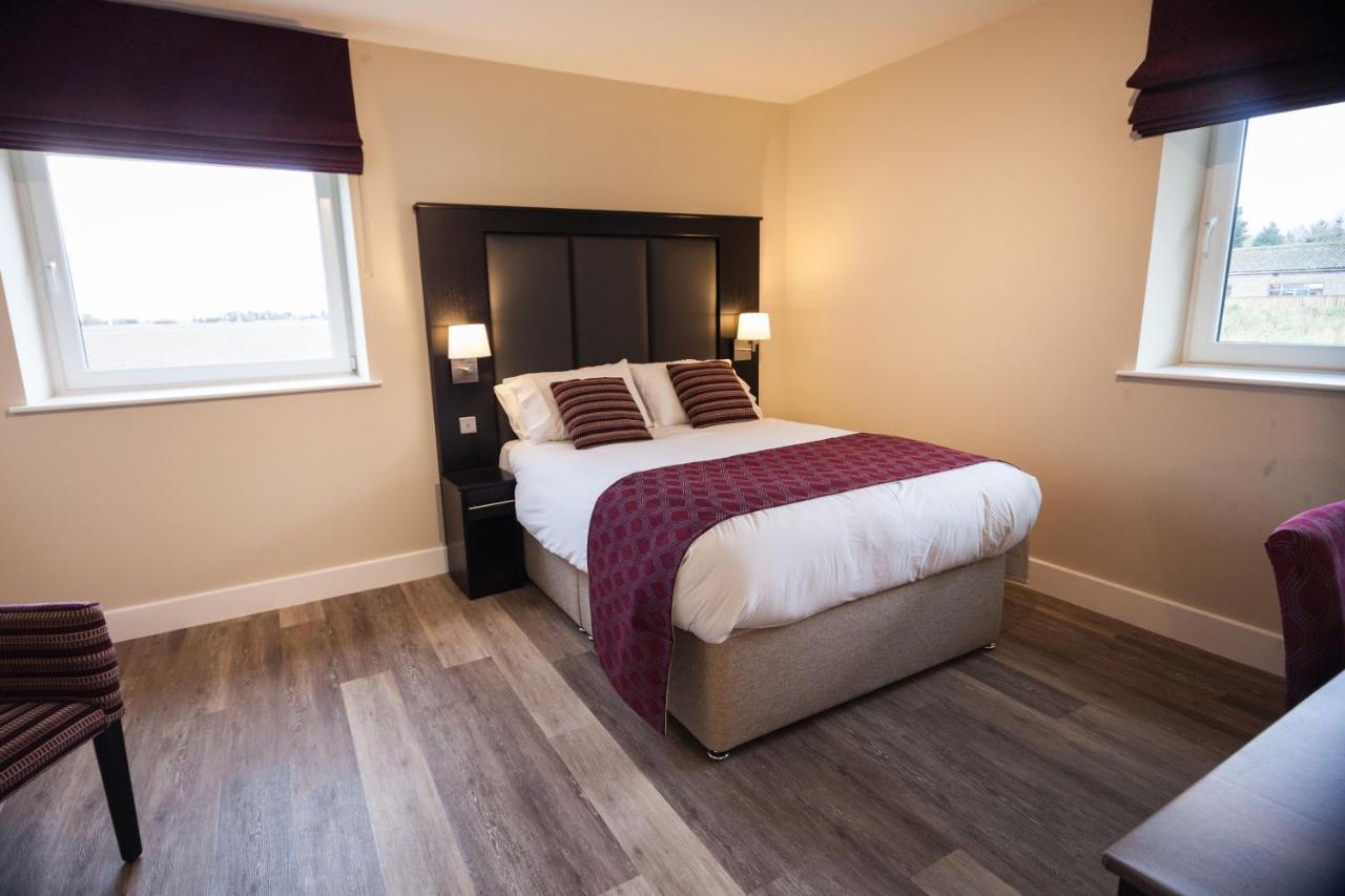 Crown Lodge Hotel Wisbech Εξωτερικό φωτογραφία